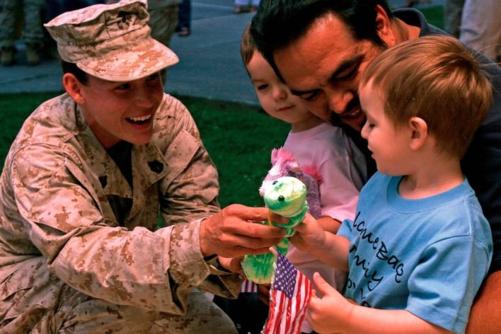 organizations help military kids families